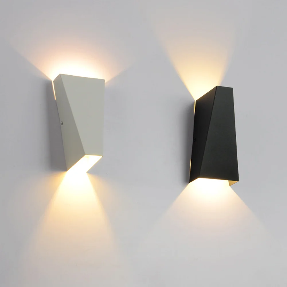 

Hot Modern Outdoor/Indoor Dimensional 10W Waterproof LED Bedside Corridor Light TV Background Wall Sconce Lamp For Courtyard