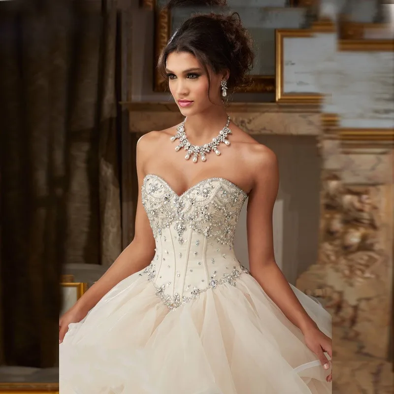 Красное бальное платье без бретелек Quinceanera Многоуровневая органза Длинные сладкий 16 платье бисером Платье с цветочным рисунком бальный наряд с Болеро