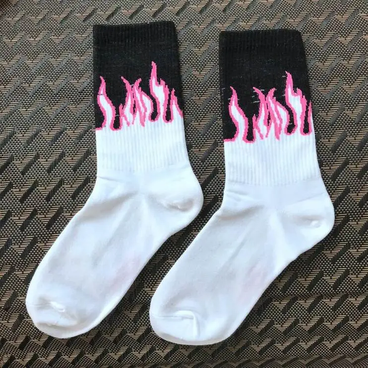 Модные уличные носки в стиле fire woman забавные с пламенем скейтборд узором унисекс