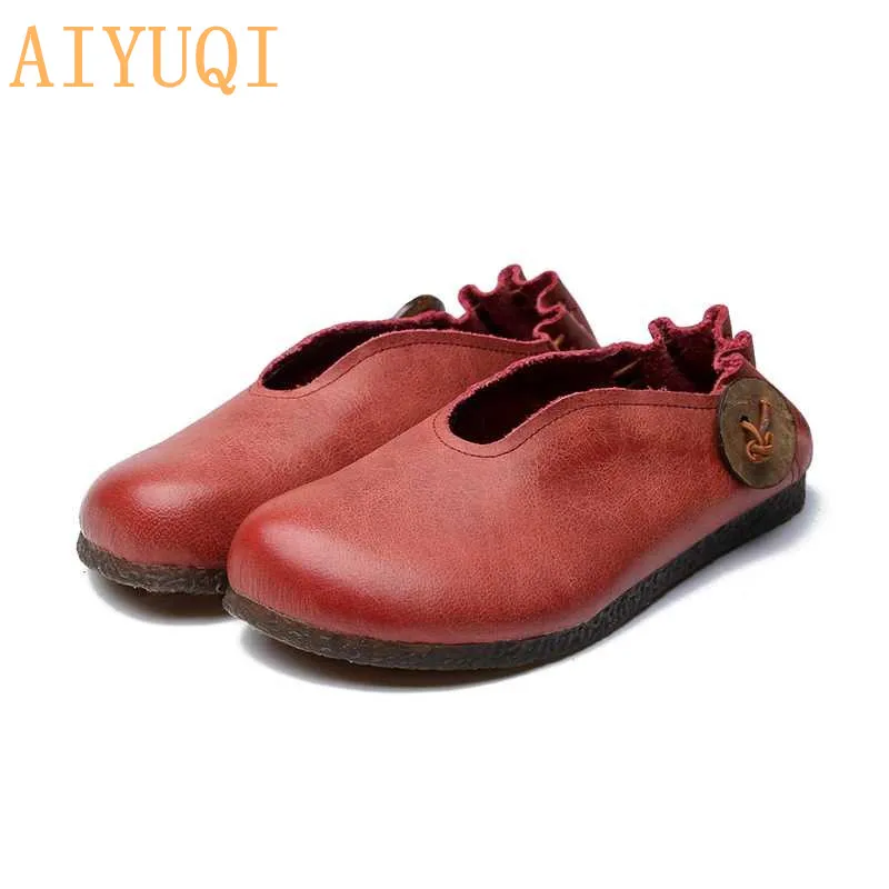 red AIYUQI; женская обувь на плоской подошве; Новинка года; сезон весна; женская обувь на плоской подошве из натуральной кожи; повседневные лоферы; обувь с мягкой подошвой в стиле ретро для мам - Цвет: red