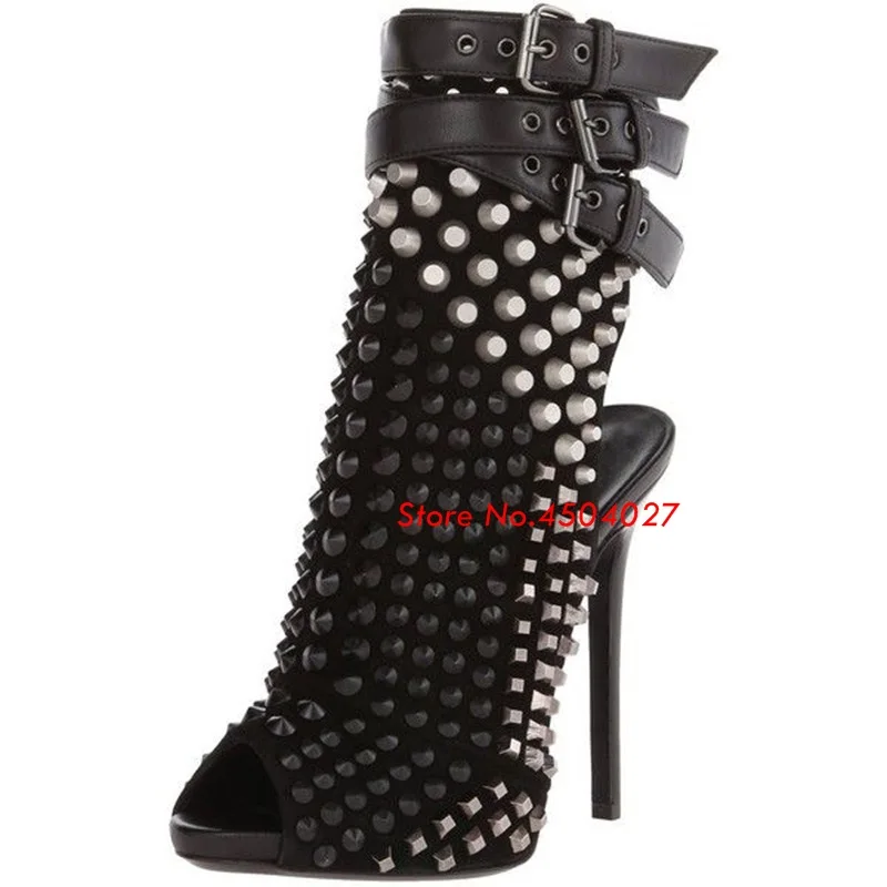 

Women's Shoes