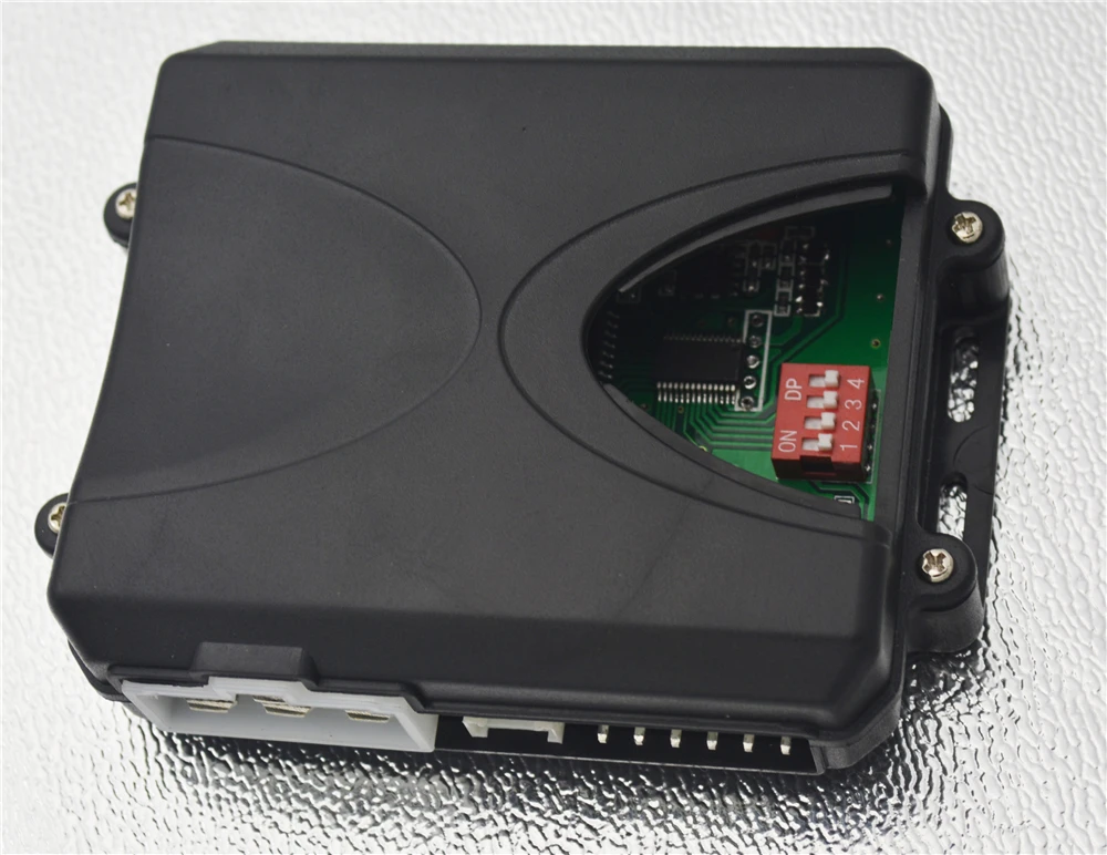 Новая кнопка запуска автомобиля функция и остановки двигателя работает с