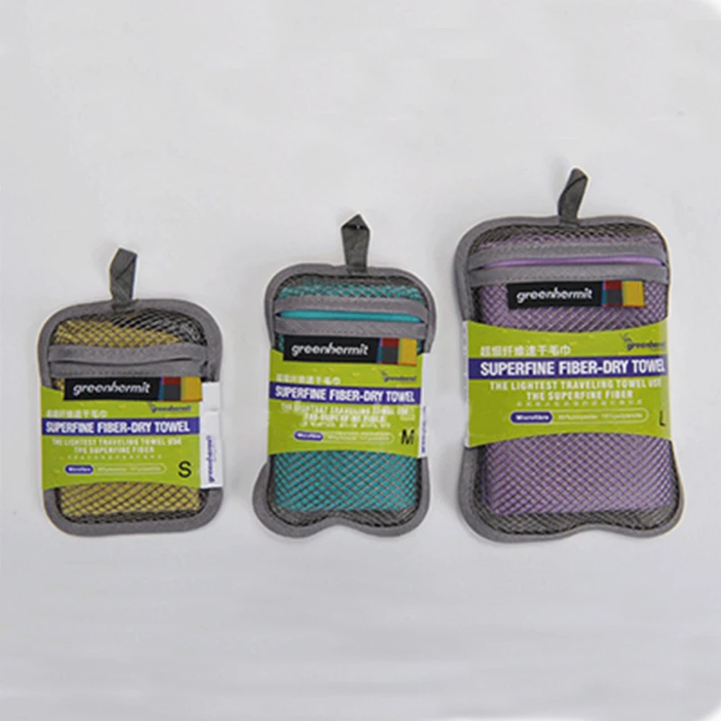 Трехцветное полотенце из микрофибры спортивное быстросохнущее дорожное женское