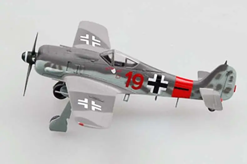 Вторую мировую войну Пособия по немецкому языку Fw190 A-8 5/JG300 красный 19 Рейх 1944 1/72 готовой самолет easy model