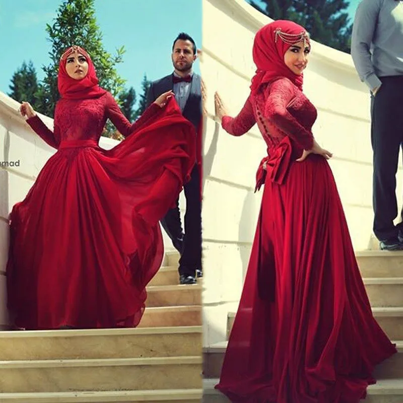 Мусульманские Вечерние платья а силуэта с длинными рукавами Красное Кружевное