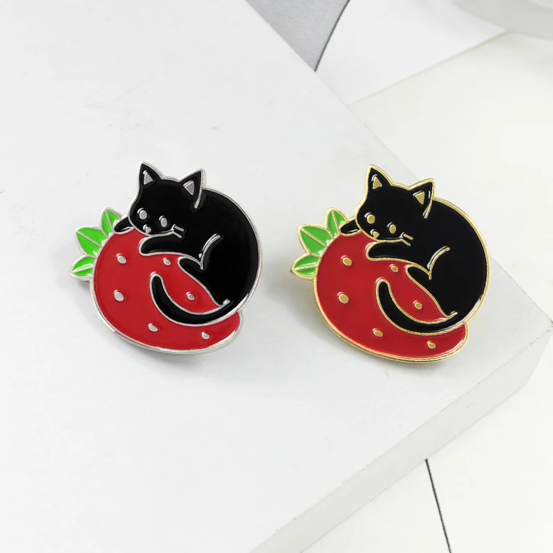 Брошь с эмалью в виде клубники детский рюкзак свитер мультяшный значок