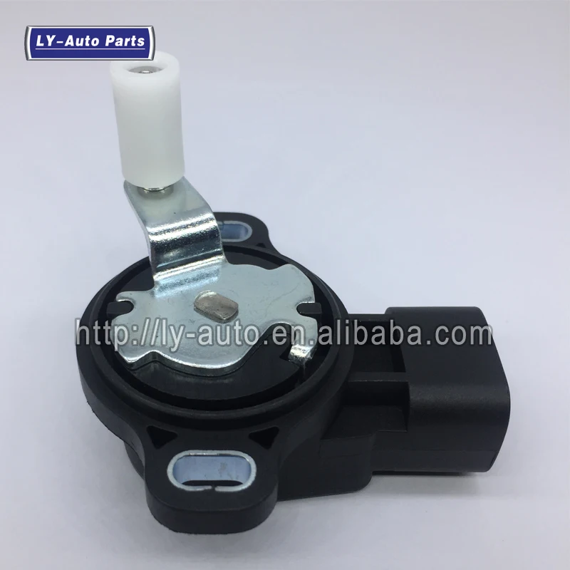 3F 18919-AM810 ACCELERATOR PEDAL POSITION SENSOR 18919AM810 For NISSAN Free Shipping !! |