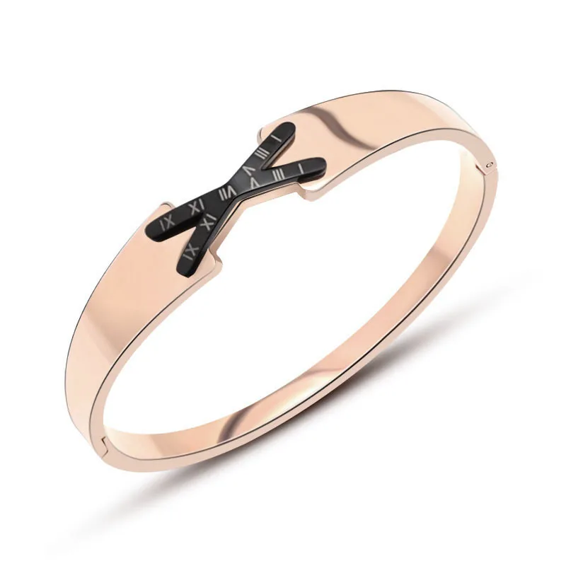 

Hot Sale Roman Numerals Black Cross Rose Gold Color / Gold Color Titanium Steel Bangle