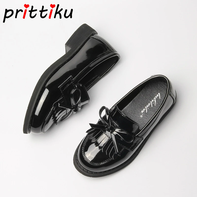 Туфли из натуральной кожи с бахромой для девочек лоферы на плоской подошве без