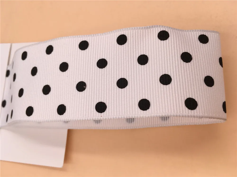 38 мм X 25 ярдов черная белая Проводная корсажная лента в горошек. Подарочный бант