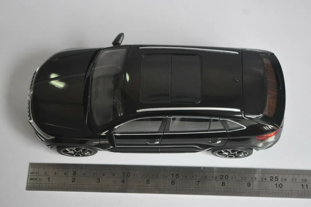 1:18 литья под давлением модель для Skoda Kodiaq GT черный Внедорожник сплав игрушечный автомобиль миниатюрная коллекция подарки