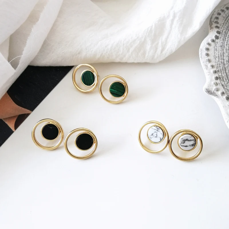 

Simple golden geometric earrings with stylish marbled earrings for women