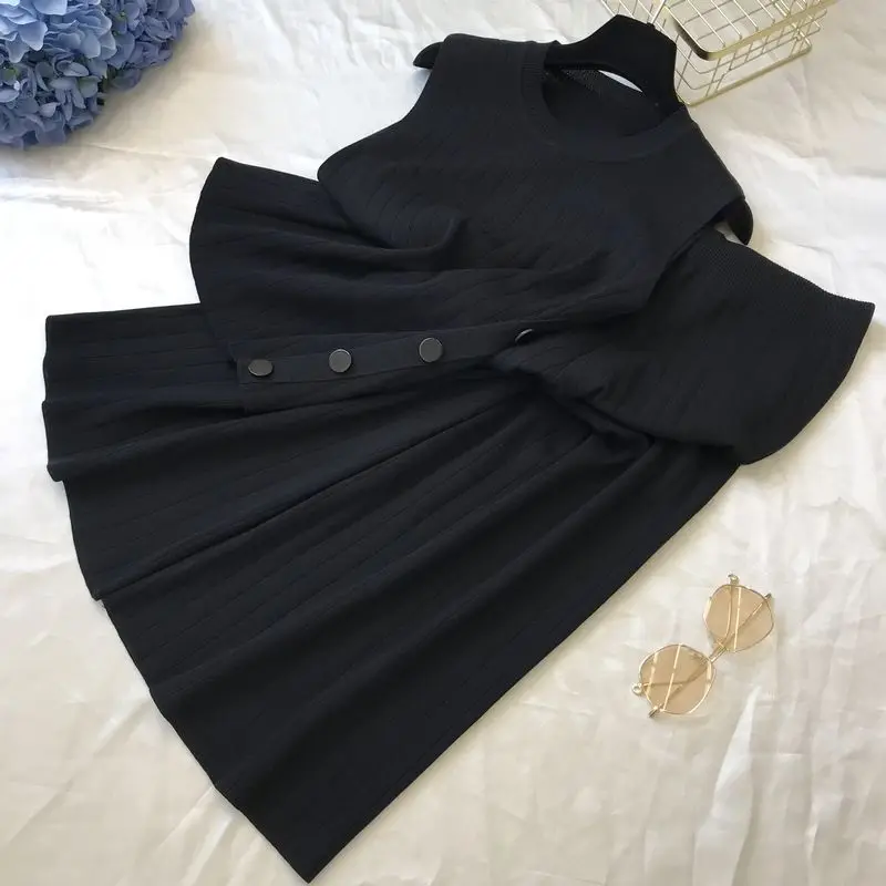 Женский вязаный жилет и брюки ALPHALMODA без рукавов с боковыми пуговицами + широкие