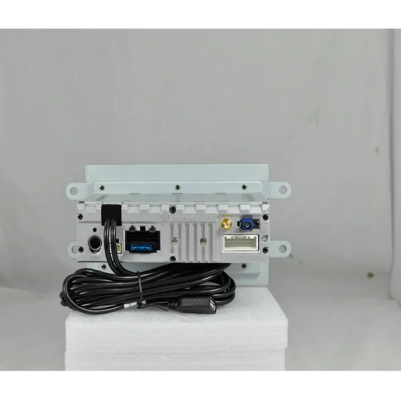 Автомобильный GPS навигатор Lenvio RAM 2 ГБ + 32 Android 7 1 для Renault Duster 2013 2014 2015 2016