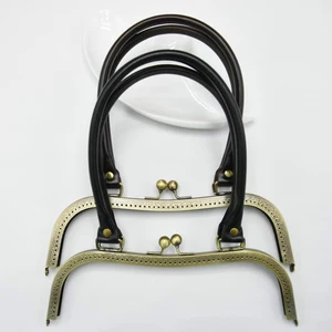 Женская сумка-клатч из искусственной кожи, с ручками и острым краем, 27 см, металлическая застежка, 2 шт.лот