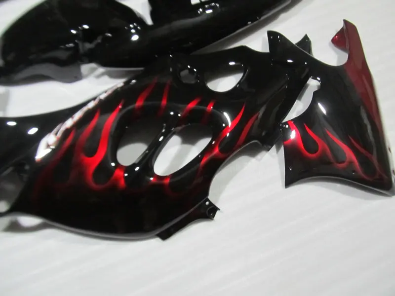 Набор обтекателей для SUZUKI GSXF 600 750 GSX600 750F 96 99 00 06 GSX600F GSX750F 1996 2006 Red flames black набор + 7