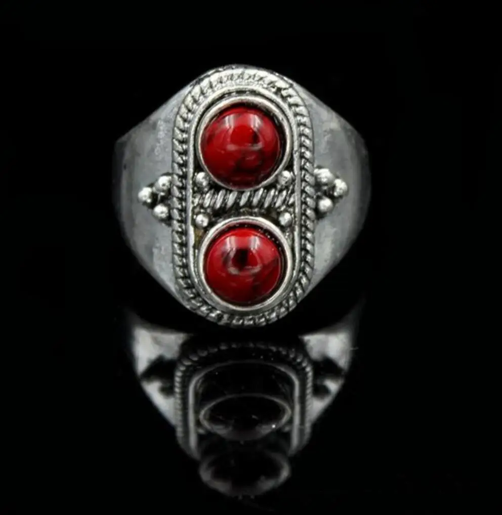 2 шт. новые карго старые тибетские серебряные кольца Коралловое кольцо разные