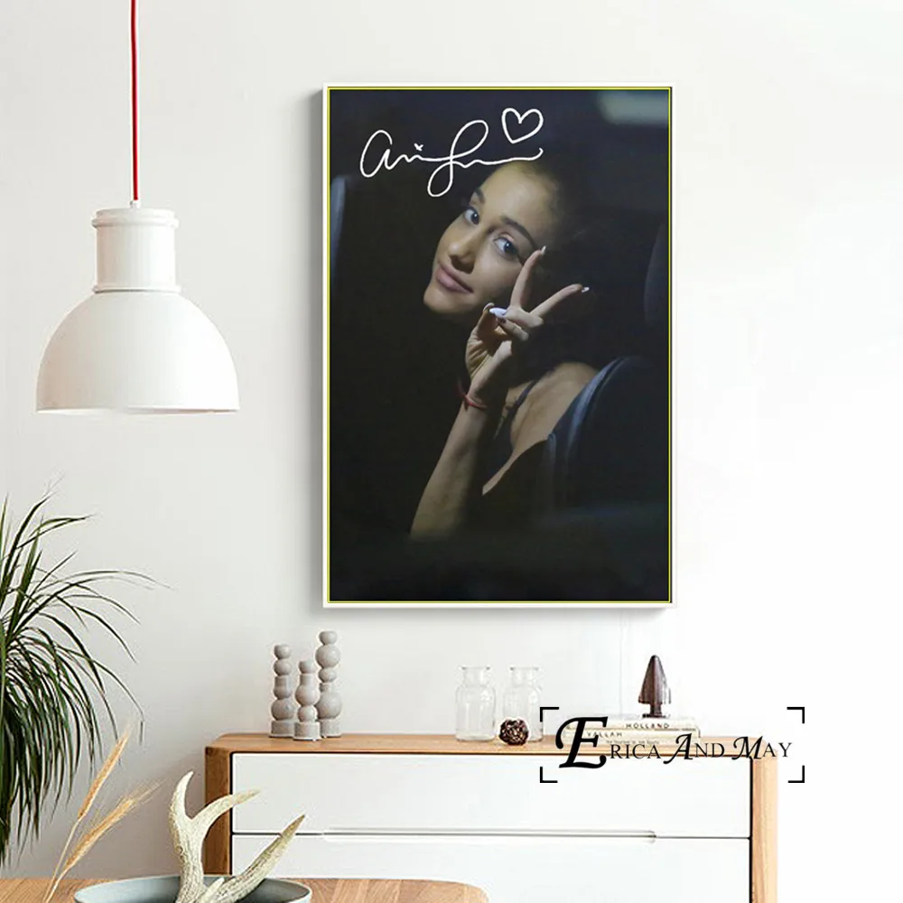 Картина на холсте с изображением сердца Арианы Гранде | Дом и сад