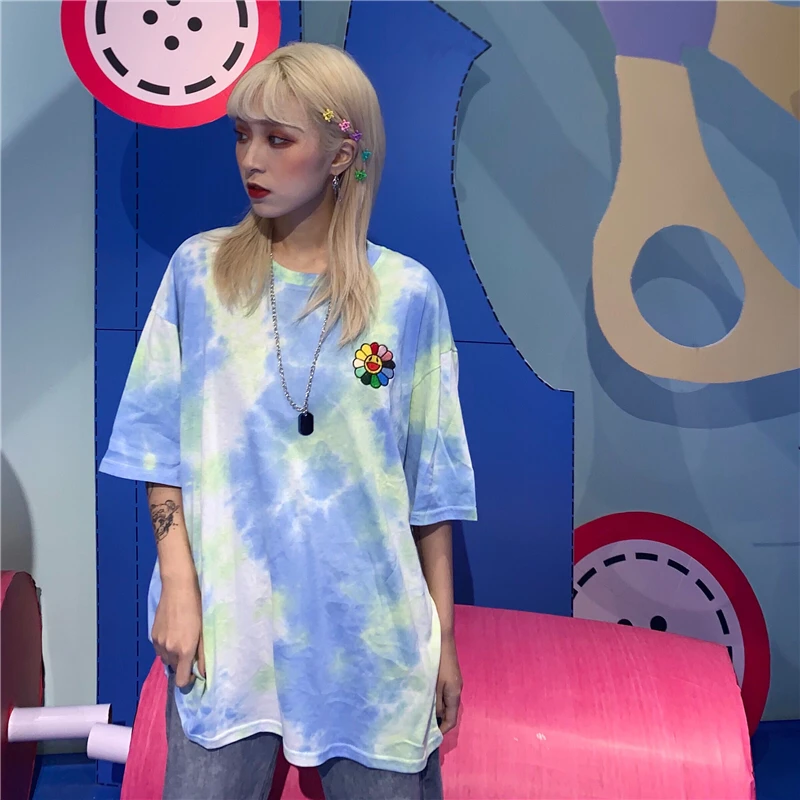 Модная футболка женская летняя одежда корейский стиль Ulzzang Harajuku Цветочные Emboridery галстук окрашенная Футболка женская Повседневная рубашка Топ
