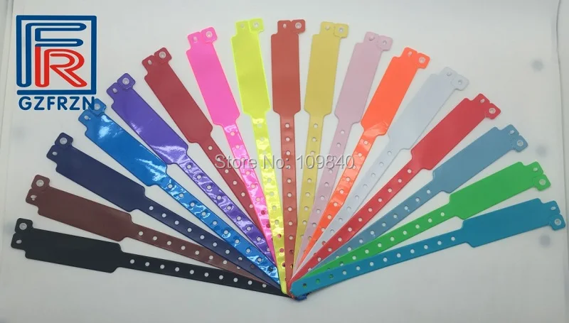 100 шт./лот фестиваль событие ПВХ браслет виниловый пластиковые браслеты для