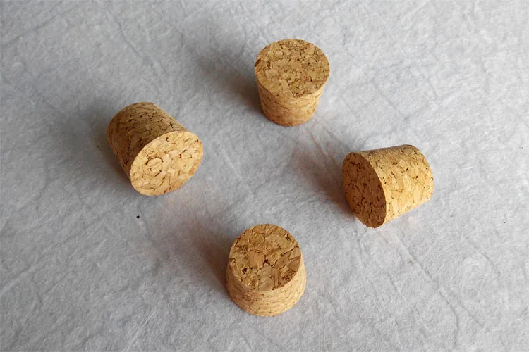 

100pcs/lot 25*20.5*20mm Superior Beer Bottle Cork Lids, Wooden Cork Plug for Vial Container, Cork Stoppers for Test Tubes