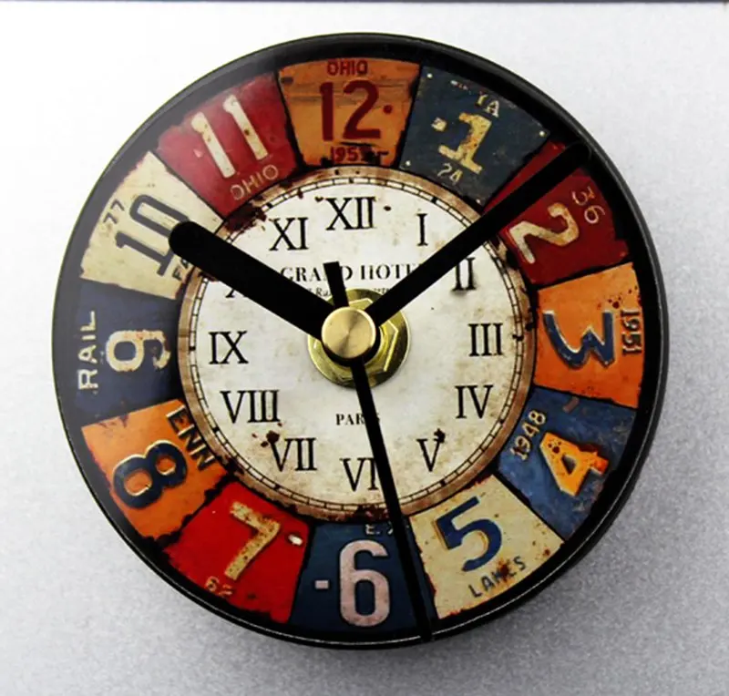 

Retro Simulation Iron Painting Clock 3D Fridge Magnets World Tourism Souvenirs Refrigerator Magnetic Sticker Home Decoration