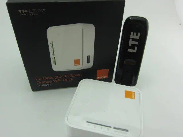 ZTE MF821 4G LTE FDD USB  Hotspot plus TP-Link MR3020,