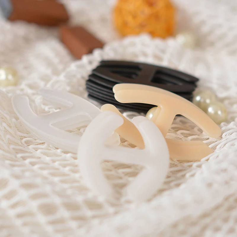 

Webbing Bra Strap Hide Buckles Shadow-Shaped Push Up Non-slip Buckle Clip Strap Holders Clasp Random Color