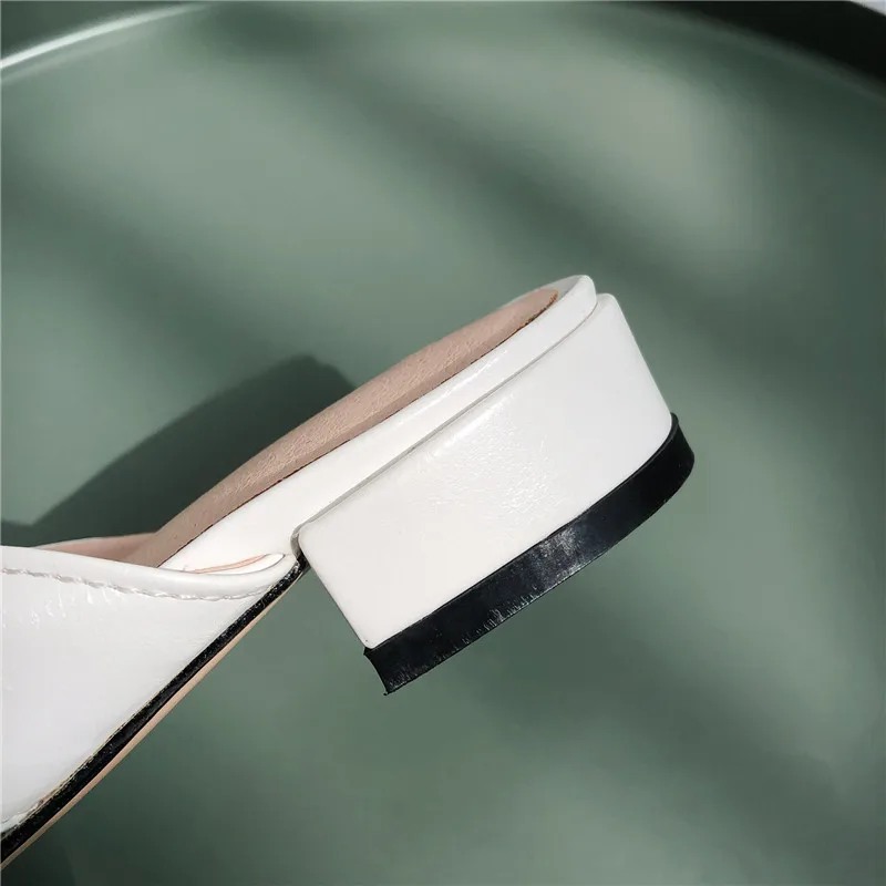 Женские туфли-лодочки с бантом YMECHIC бежевые или хаки мюли заостренным носком на