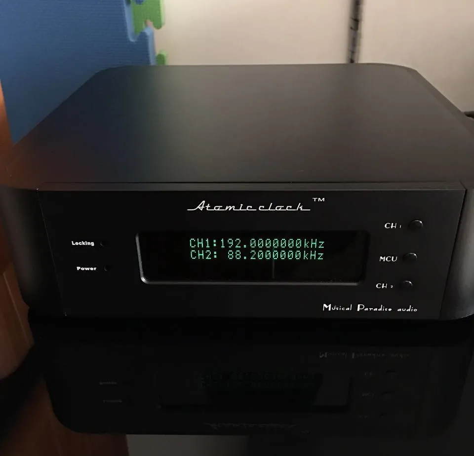 R 085 цифровой WCK RB Word Clock Высокая точность цезия атомных часов проигрыватель