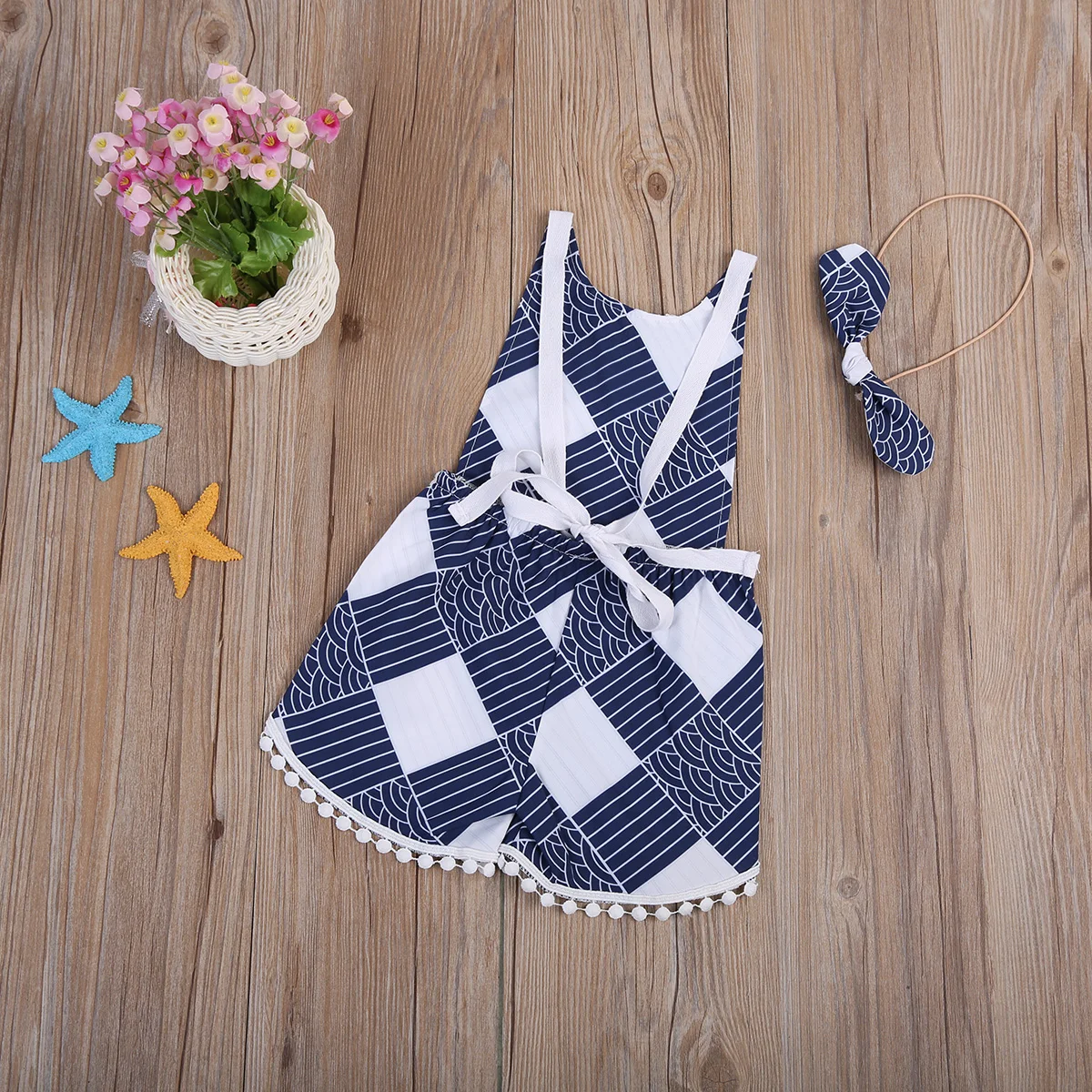 Модный кружевной цветочный комбинезон для маленьких девочек с открытой спиной в