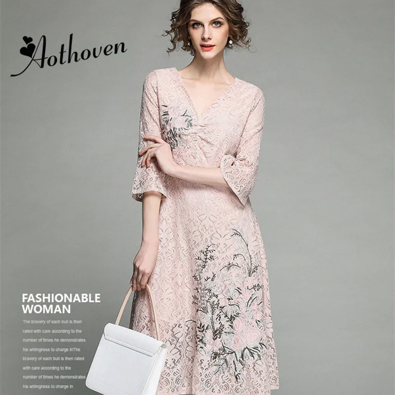 

Plus Size A-line Embroidery Lace Dress Women Summer V Neck Half Flare Sleeve Party Dress Vintage Bandage Bodycon Dresses Vestido