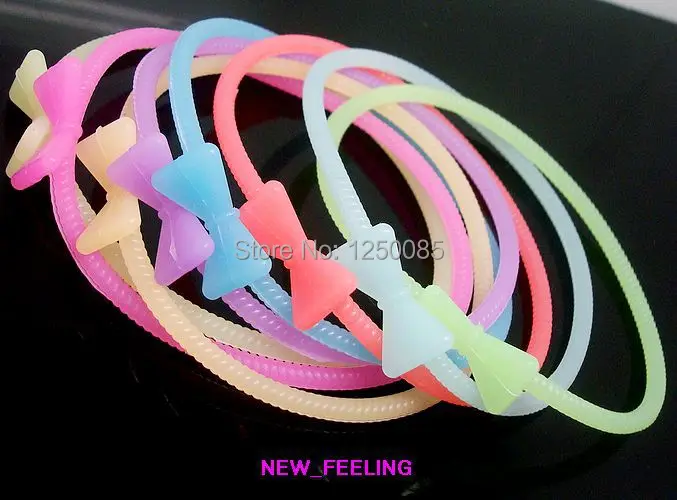 Оптовая продажа 100 шт./лот смешанный стиль ночные светящиеся огни эластичные силиконовые резиновые браслеты