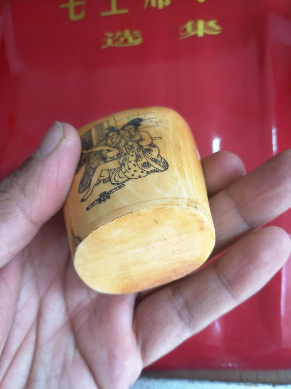 Редкий династии Цин bone snuff бутылка, любовь, ручная роспись,#02