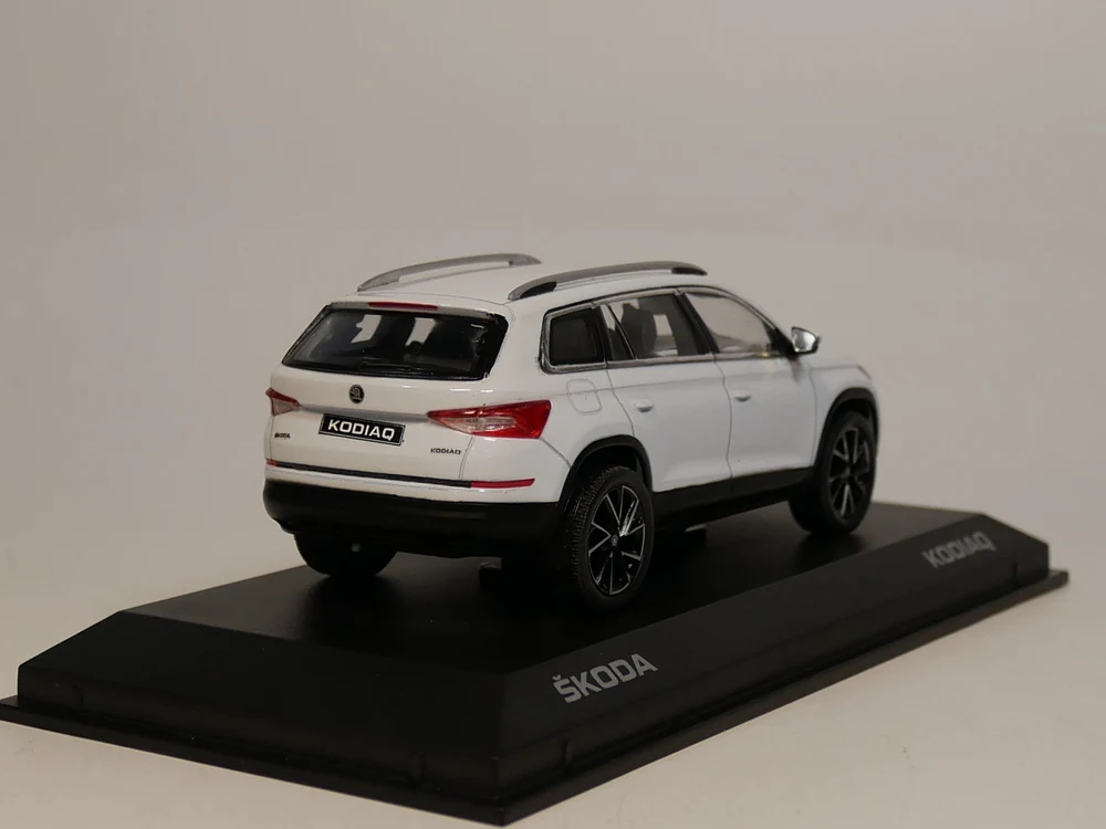 NOREV 1:43 SKODA KODIAQ литой модельный автомобиль| |