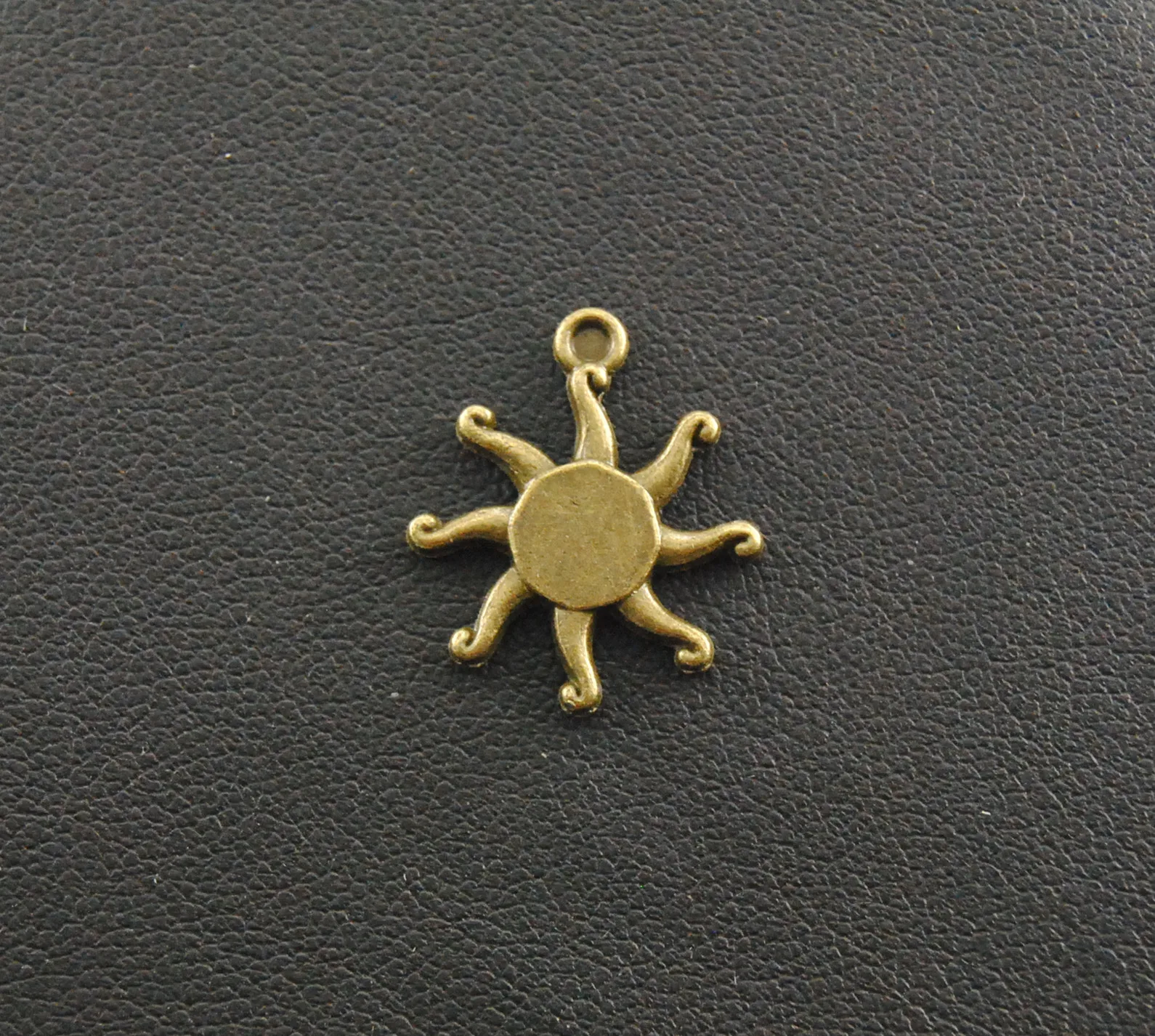 30 шт. Бронзовые Подвески для ювелирных изделий 19x17 мм|sun charm pendant|sun charmpendant charms |