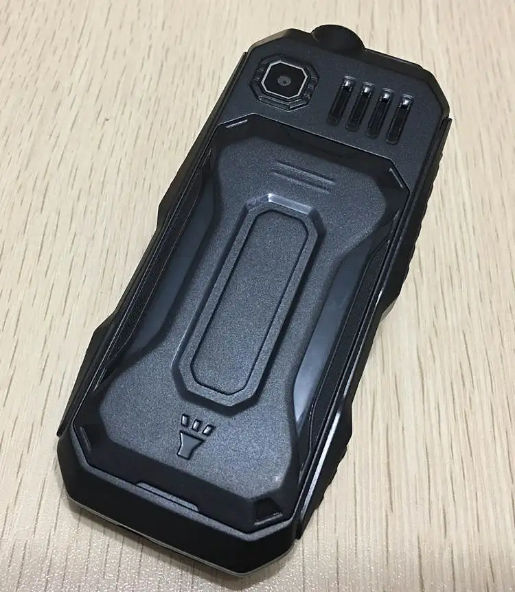 Две sim-карты FM радио bluetooth громкий динамик mp3 кнопочный Flashligt мобильный телефон дешевые gsm сотовые телефоны русская клавиатура T320