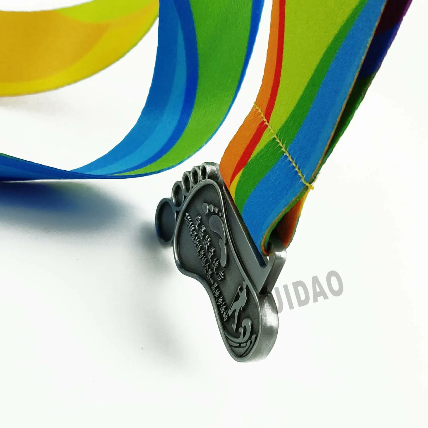 Custom Metal Medal with Plating Pewter Color 15KM Walk Shape of Foot Design | Дом и сад