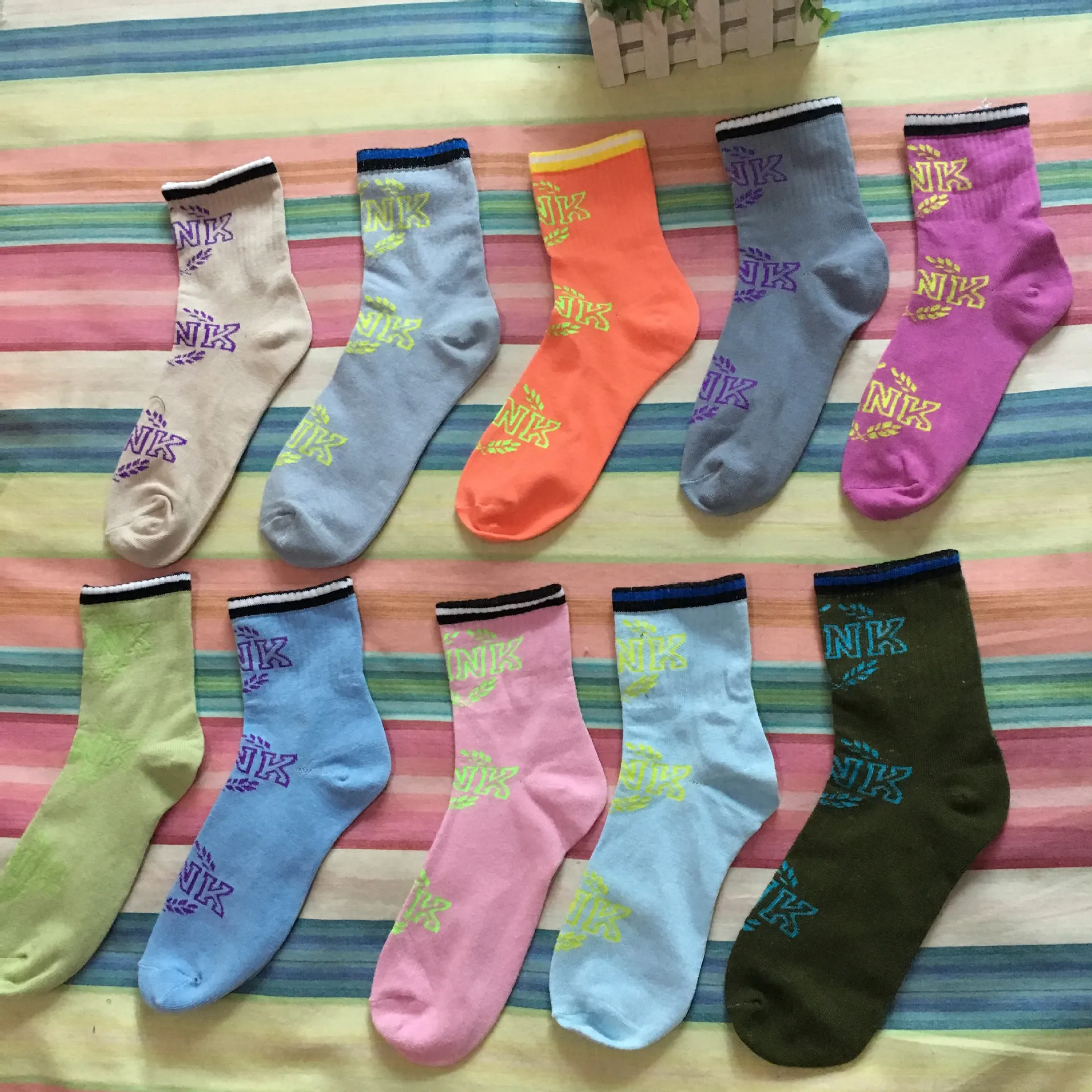 Женские носки, носки с буквенным принтом, Harajuku, винтажные, Skarpetki Damskie Calcetines, уличная одежда, забавные носки, Calcetines Mujer Meias Sokken
