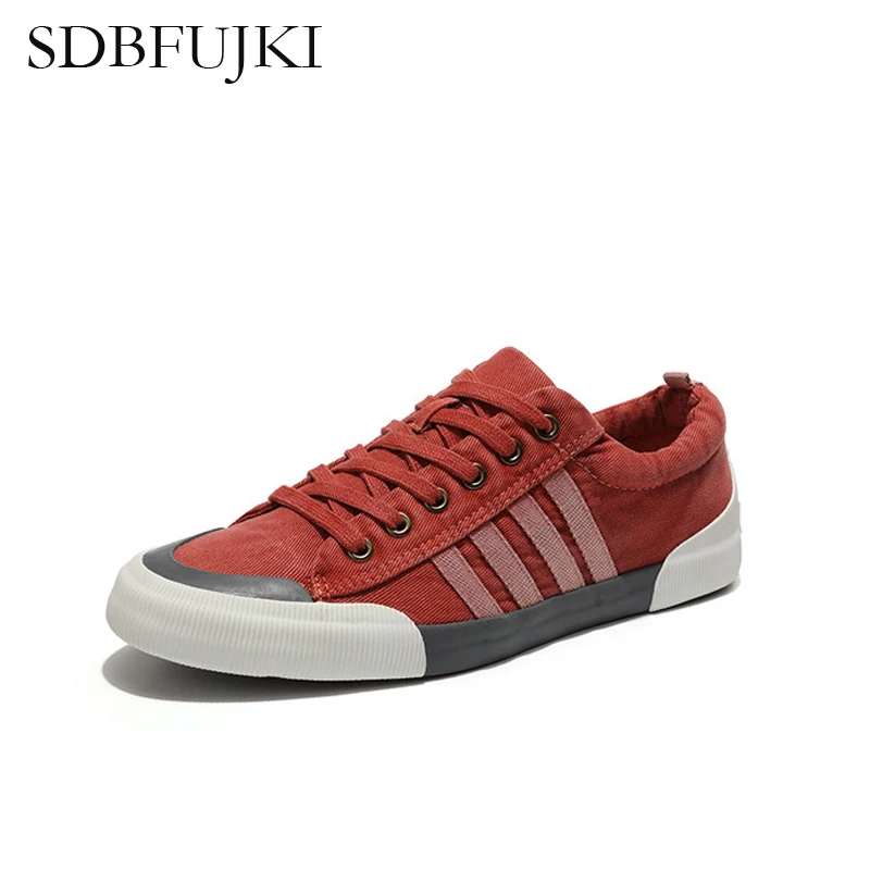 Красный Mannen холст Schoenen tekkies Mode Effen Kleur Mannen Gevulkaniseerd Schoenen на шнуровке Schoenen Mannen кроссовки SDBFUJKI - Цвет: Красный