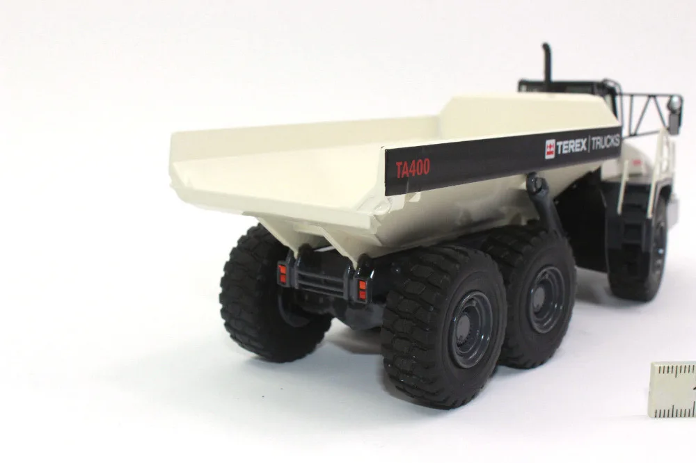 NZG 973 Terex шарнирный самосвал TA 400 1/50 масштаб в оригинальной коробке