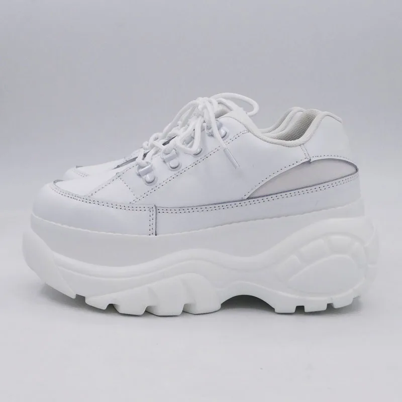 Женские кроссовки на платформе COMFABEA Белые Повседневные толстой подошве весна