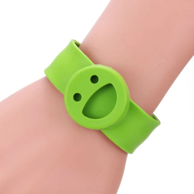 green 8 цветов, 1 шт., силиконовые браслеты со смайликом, эфирные масла, рассеиватель, браслет против комаров для детей - Окраска металла: green