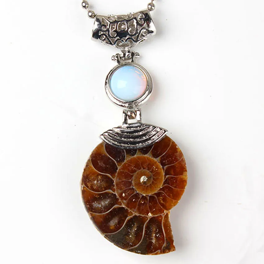 

100-Unique 1 Pcs Silver Plated Ammonite Reliquiae with Opalite Opal Bead Pendant Ethnic Style Jewelry
