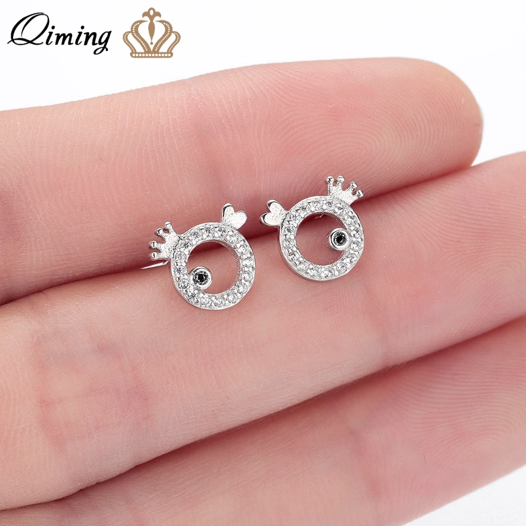 QIMING серьги гвоздики с микрозакрепкой в виде короны для детей девочек милые