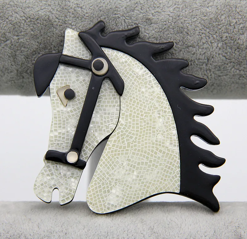 

FishPeach Big Acrylic Horse Animal Brooches Pins For Women Large Resin Vintage Brooch Clothing Accessories Fashion Jewelry Gifts