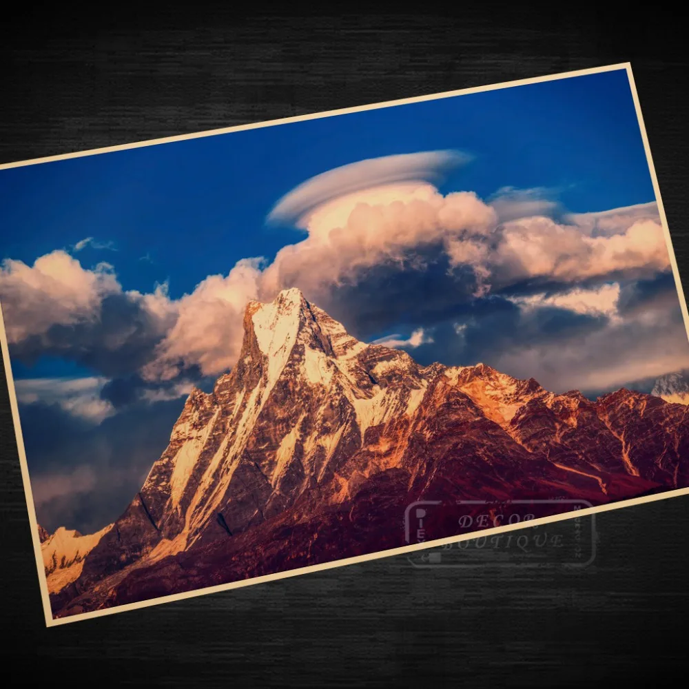 Himalayan snow mountain Everest clouds Art винтажная ретро декоративная рамка постер Сделай Сам