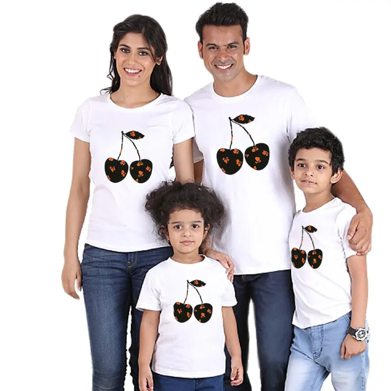 

Одинаковая одежда для семьи, одежда для отца, матери, дочери, сына, ребенка, девочки, мальчика, футболка с принтом вишневого фрукта, детская о...