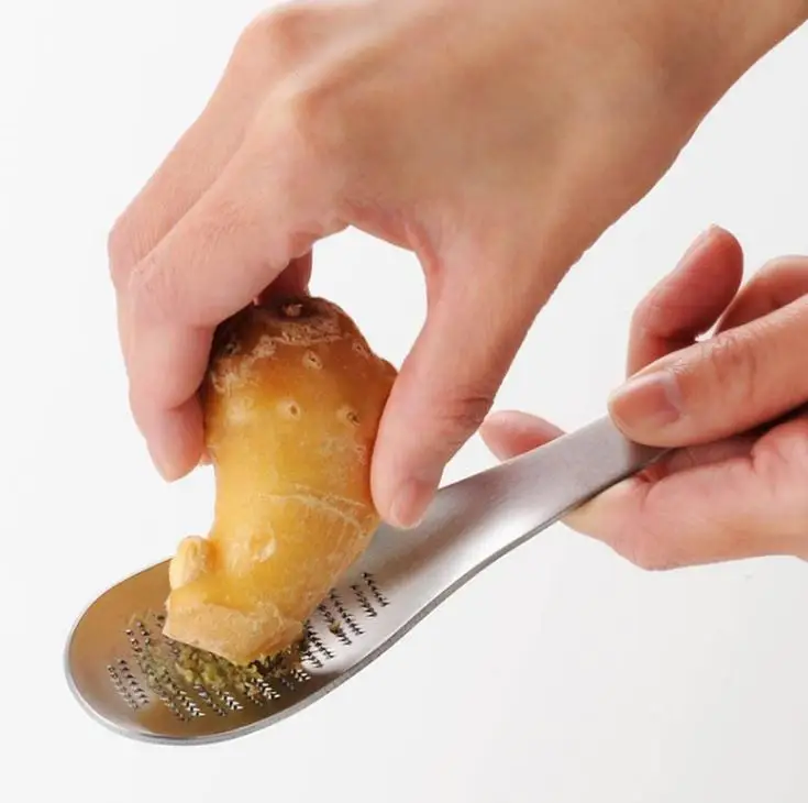 

100pcs/lot Kitchen Stainless Steel Lemon Mixer Ginger Grater Wasabi Garlic Grinding Tools Cheese Grater Mixing Spoon SN1307