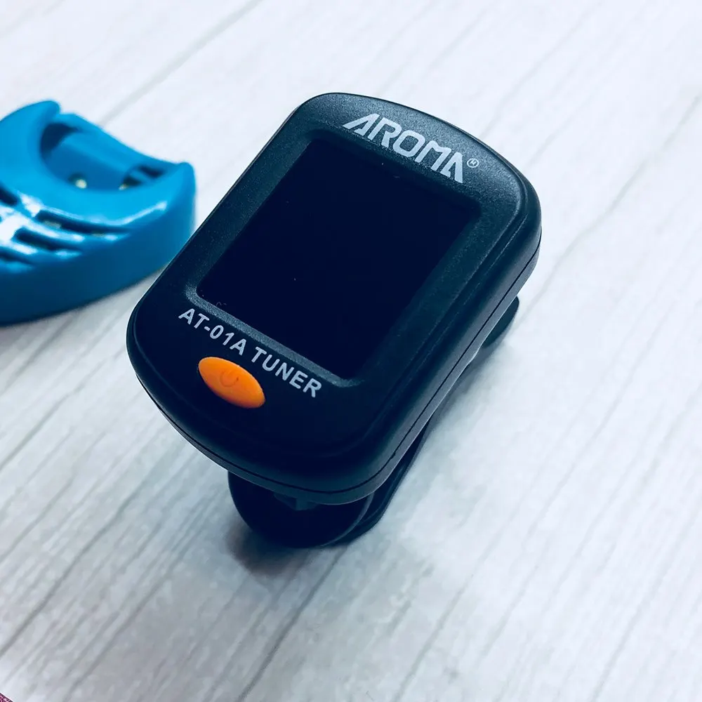 Набор инструментов тюнер для гитары + каподастр искусство 5 целлулоидных